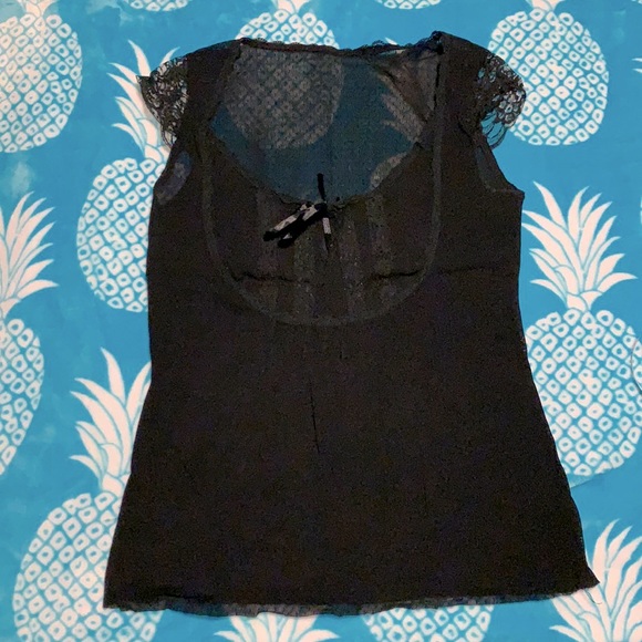 Sleeveless Sheer Blouse - Picture 1 of 3